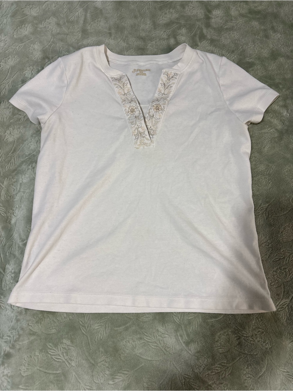 St. John's Bay White Stretch Cotton Shell with Embroidered V-Neck